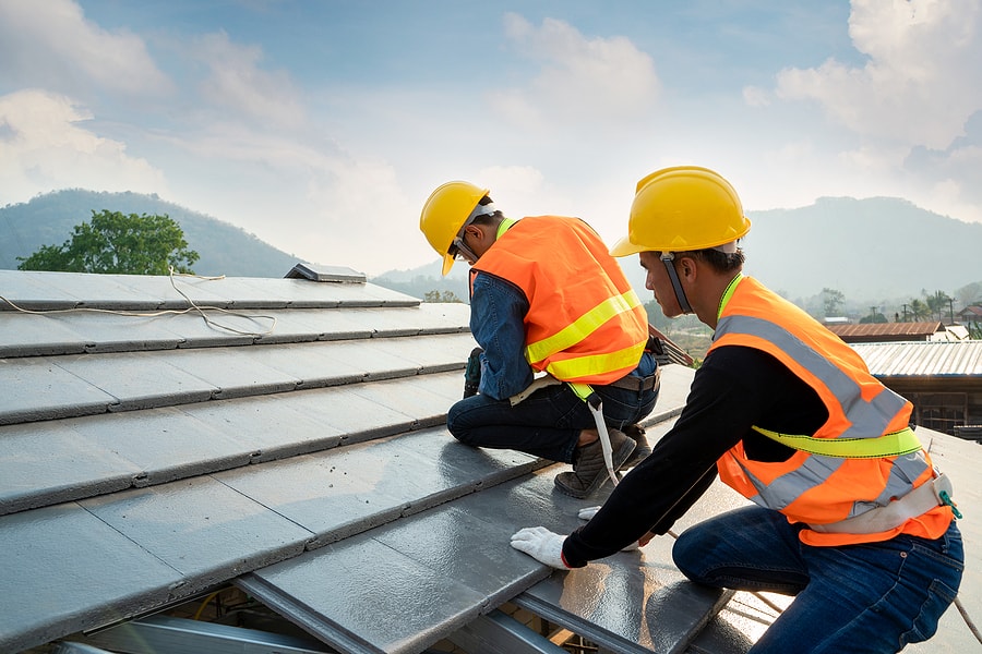 Roofing Excellence: How to Identify and Secure the Finest Replacement or Repair Services