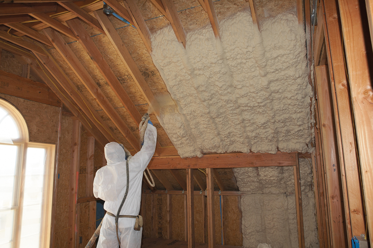 Spray Foam Insulation – Benefits, Cost, and Tips to Find the Top Companies